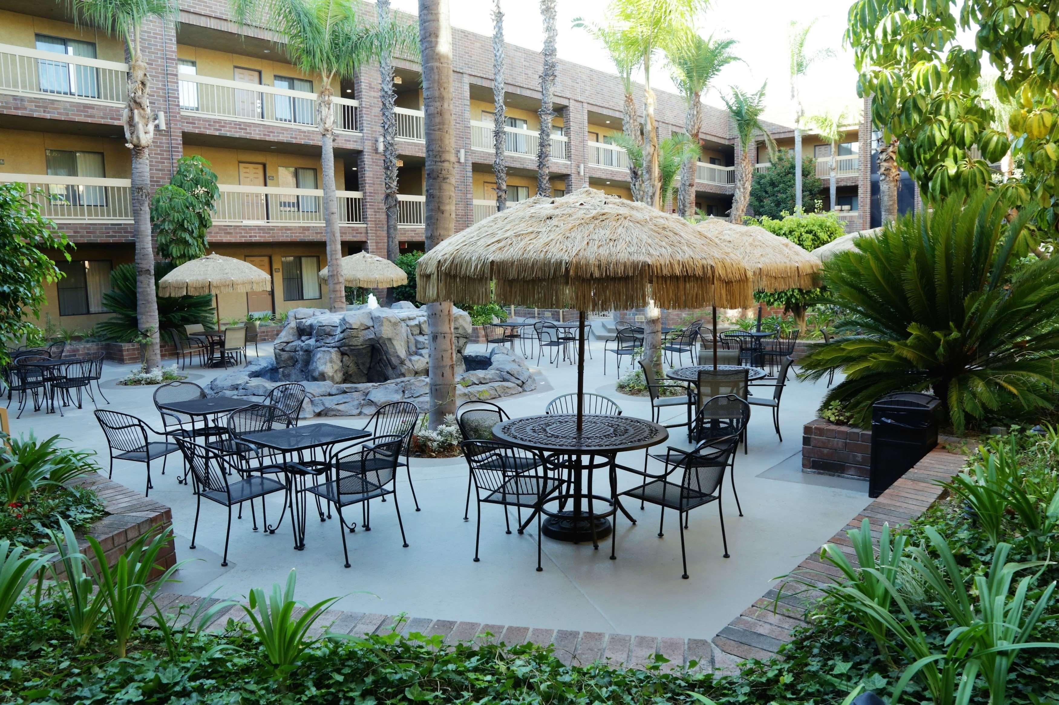 Best Western Plus Meridian Inn & Suites, Anaheim-Orange Kültér fotó